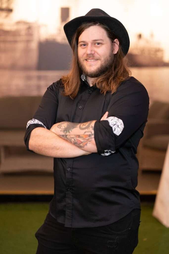Magician Jason Maher