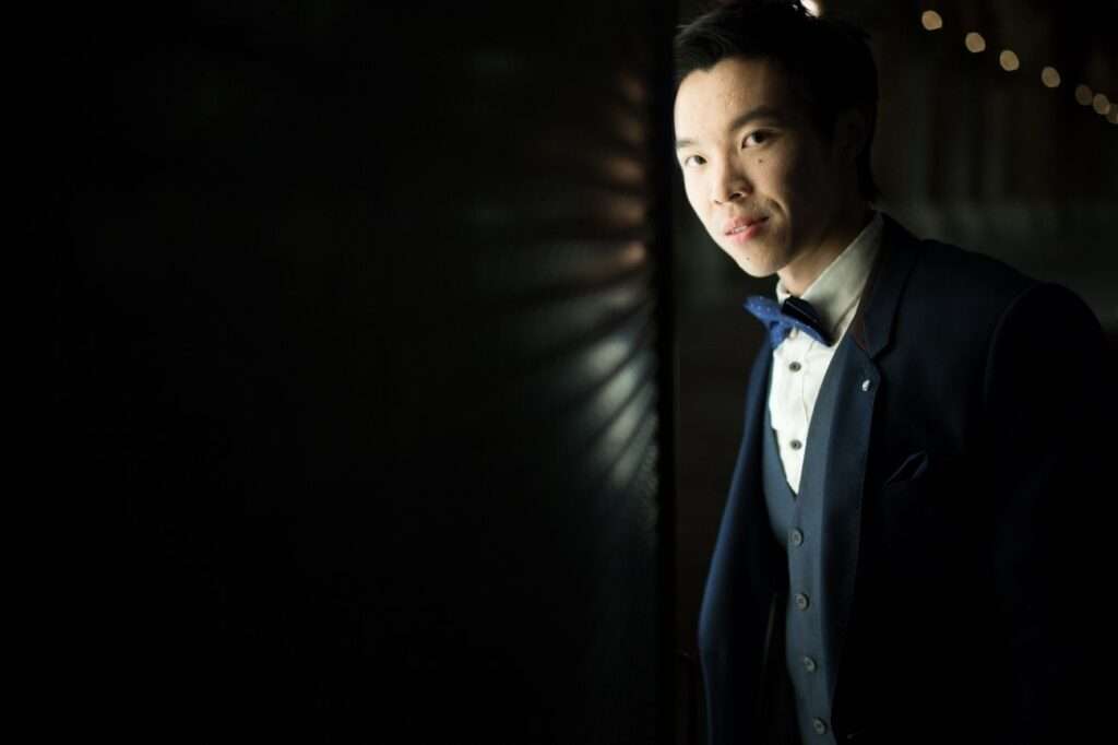 Ronald Chow Magician